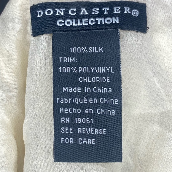 Doncaster Sequins NWT Tank Size Medium 100% Silk - Picture 4 of 4